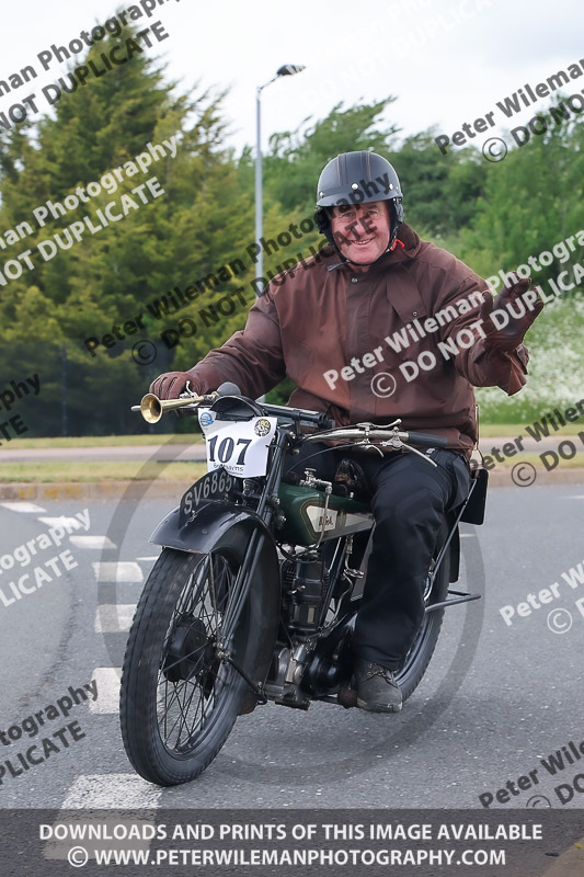 Vintage motorcycle club;eventdigitalimages;no limits trackdays;peter wileman photography;vintage motocycles;vmcc banbury run photographs